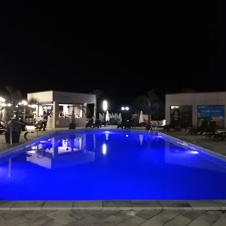 Luxury Kln By Alezzi Mamaia Nord * Năvodari