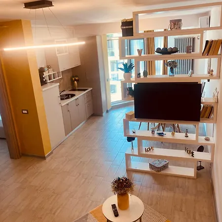 Appartement Luxury Kln By Alezzi Mamaia Nord Năvodari